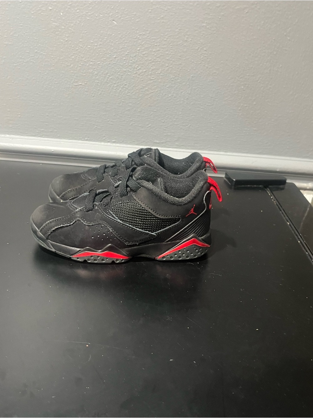 Jordan MVP Kids Black and Red Low-Top Sneakers